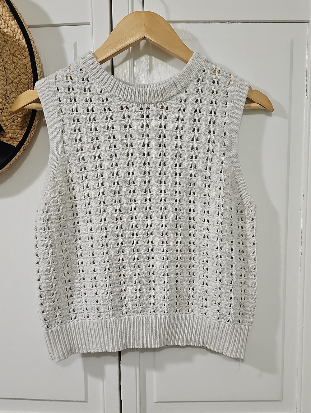Sleeveless Open-Knit Cream Sweater Vest